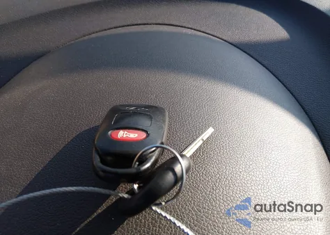 2011 Hyundai Elantra Gls (Ulsan Plant) z USA, uszkodzony, nr VIN KMHDH4AEXBU133044